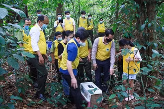 Hoạt động tái thả động vật hoang dã về rừng.