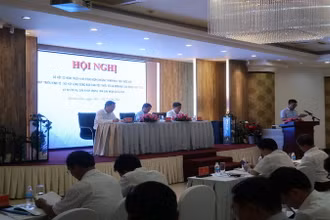 Quang cảnh hội nghị. (Ảnh: PHONG NGUYÊN)