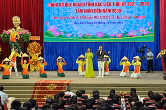 Tỉnh Bạc Liêu công bố Quyết định của Thủ tướng Chính phủ về quy hoạch Bạc Liêu tầm nhìn đến năm 2050. (Ảnh: TRỌNG DUY)