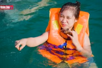Khám phá đảo Hòn Ngang