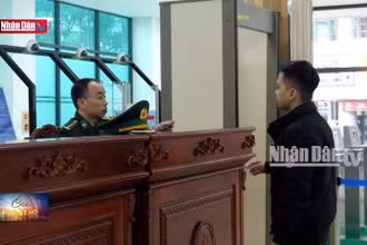 Lào Cai: Tạm dừng xuất nhập cảnh tại cửa khẩu