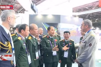 Việt Nam tham dự triển lãm vũ khí lục quân Eurosatory