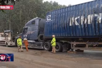 Khẩn trương khắc phục hậu quả vụ tai nạn giao thông đặc biệt nghiêm trọng