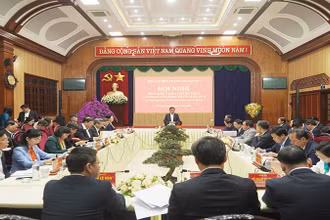 Các đại biểu dự hội nghị.