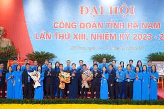 Ban chấp hành Liên đoàn Lao động tỉnh Hà Nam khóa XIII nhiệm kỳ 2023-2028.