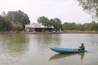 Hộ ông Mai Văn Dững cất nhà ở trên khu đất Nông trường Giồng Sọ.