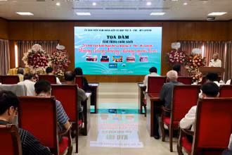 Ủy ban Việt Nam Đoàn kết và Hợp tác Á-Phi-Mỹ Latinh tổ chức Tọa đàm ra mắt sách.