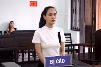 Bị cáo Lê Thị Ngọc Hiền tại phiên tòa sơ thẩm. (Ảnh: CTV)