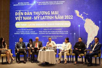 Các đại biểu thảo luận tìm giải pháp thúc đẩy hợp tác đầu tư, giao thương giữa Việt Nam và khu vực Mỹ Latinh trong bối cảnh mới. 