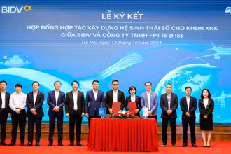 Lễ kết hợp tác xây dựng Hệ sinh thái số xuất nhập khẩu giữa ngân hàng BIDV và FPT IS.