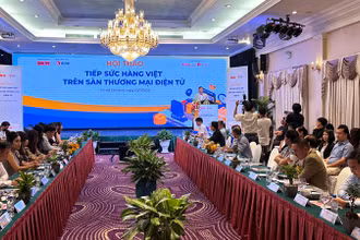 Quang cảnh hội thảo.