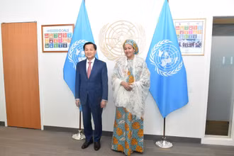 Phó Thủ tướng Chính phủ Lê Minh Khái gặp Phó Tổng Thư ký Liên Hợp Quốc Amina Mohammed. Ảnh VGP