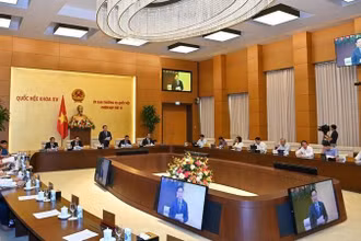 Quang cảnh phiên họp thứ 14 của Ủy ban Thường vụ Quốc hội.