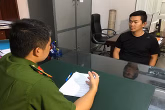 Đối tượng Nguyễn Hữu Tường tại Cơ quan điều tra.