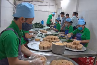 Sản phẩm Nem bùi Hải Tuyết xã Thượng Đình (Phú Bình) đã được bày bán trong hệ thống siêu thị Vincom, là một trong những sản phẩm được lựa chọn xây dựng sản phẩm OCOP năm 2020 của huyện Phú Bình. (Ảnh: Internet)