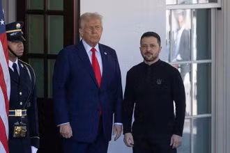 Tổng thống Mỹ Donald Trump và Tổng thống Ukraine Volodymyr Zelensky tại Nhà trắng, Washington, D.C., ngày 28/2/2025. (Ảnh: Tân Hoa Xã)