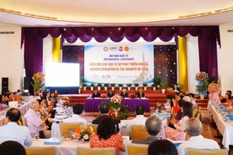 Quang cảnh hội thảo.