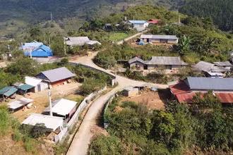 Bản Hồng Thu, xã Lản Nhì Thàng sau 3 năm chuyển về nơi ở mới có nhiều đổi thay.