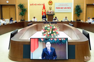 Hội nghị dưới sự chủ trì của đồng chí Trần Thanh Mẫn, Ủy viên Bộ Chính trị, Phó Chủ tịch Thường trực Quốc hội.