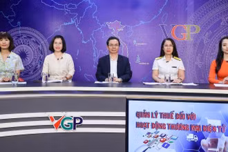 Các chuyên gia tham dự Tọa đàm.