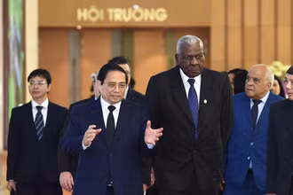 Thủ tướng Phạm Minh Chính đón Chủ tịch Quốc hội Cuba Esteban Lazo Hernandez.