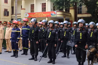 Công an Lạng Sơn tổ chức lễ ra quân triển khai đợt cao điểm bảo đảm an ninh trật tự trước, trong và sau tết Nguyên đán Quý Mão 2023.