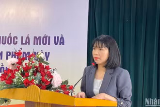Thạc sĩ Đinh Thị Thu Thủy, Phó Vụ trưởng Vụ Pháp chế, Bộ Y tế phát biểu.