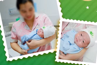Em bé được nuôi sống kỳ tích. 