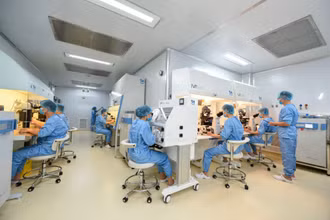 Xét nghiệm sàng lọc phôi tiền làm tổ.