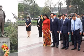 Lãnh đạo thành phố Hà Nội thành kính tưởng nhớ Lãnh tụ V.I.Lênin.