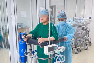 Cô gái hồi sinh sau ca ghép chiều 30 Tết. 