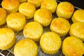 Mẹo giảm ngọt khi ăn bánh trung thu