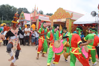 Điệu múa trống Sa đăm là nét đẹp truyền thống của đồng bào Khmer Nam Bộ. 
