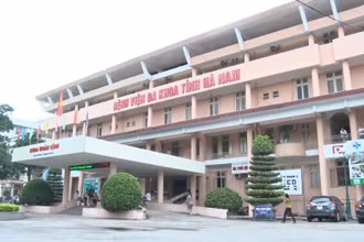 Bệnh viện đa khoa tỉnh Hà Nam nơi xảy ra vụ việc. 