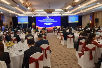 Quang cảnh buổi gặp gỡ giữa lãnh đạo Thành phố Hồ Chí Minh và các Hiệp hội doanh nghiệp nước ngoài, doanh nghiệp tiêu biểu trên địa bàn thành phố năm 2024.
