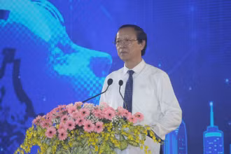 Ông Phạm Ngọc Thưởng, Thứ trưởng Bộ Giáo dục và Đào tạo phát biểu khai mạc 