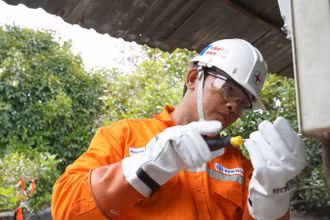 Chân dung anh công nhân nhiều sáng kiến Trần Văn Thuận.