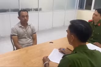 Đối tượng Khoa tại cơ quan chức năng. (Ảnh: Công an cung cấp)