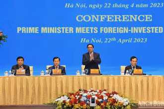 Thủ tướng Phạm Minh Chính dự và chủ trì hội nghị. 
