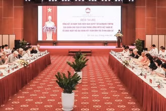 Toàn cảnh Hội nghị.