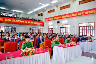 Quang cảnh hội nghị.