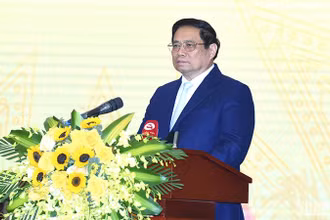 [Ảnh] Thủ tướng dự Hội nghị tổng kết năm 2023, triển khai công tác năm 2024 của ngành Tài nguyên và Môi trường