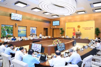 Quang cảnh Phiên họp thứ 25 của Ủy ban Thường vụ Quốc hội ngày 25/8 vừa qua. (Ảnh: DUY LINH)