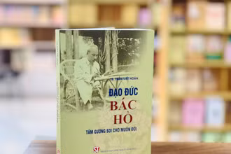 Xuất bản cuốn sách về tấm gương đạo đức Hồ Chí Minh