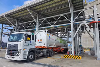 Trạm nạp LNG cho ISO Container tại cụm kho cảng LNG Thị Vải - PV GAS.
