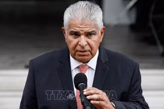 Tổng thống Panama Jose Raul Mulino phát biểu với báo giới tại Panama City. (Ảnh: THX/TTXVN)