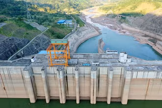 Cung ứng điện phía bắc vẫn gặp khó khăn do nước về nhiều hồ thủy điện lớn còn thấp. (Ảnh minh họa: TTXVN)