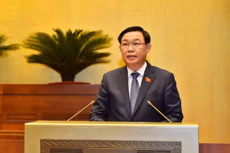 Chủ tịch Quốc hội Vương Đình Huệ phát biểu. (Ảnh: THỦY NGUYÊN)