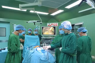 Đà Nẵng: Phẫu thuật nội soi cắt thành công u gan cho bệnh nhân