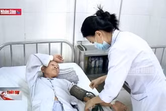 Thiếu thuốc, vật tư y tế lại làm khó người bệnh